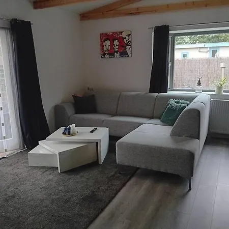 Zenn Chalet Putten